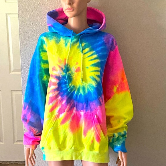 dreamsicle Tops - Tie-dye hoodie (L) NEW